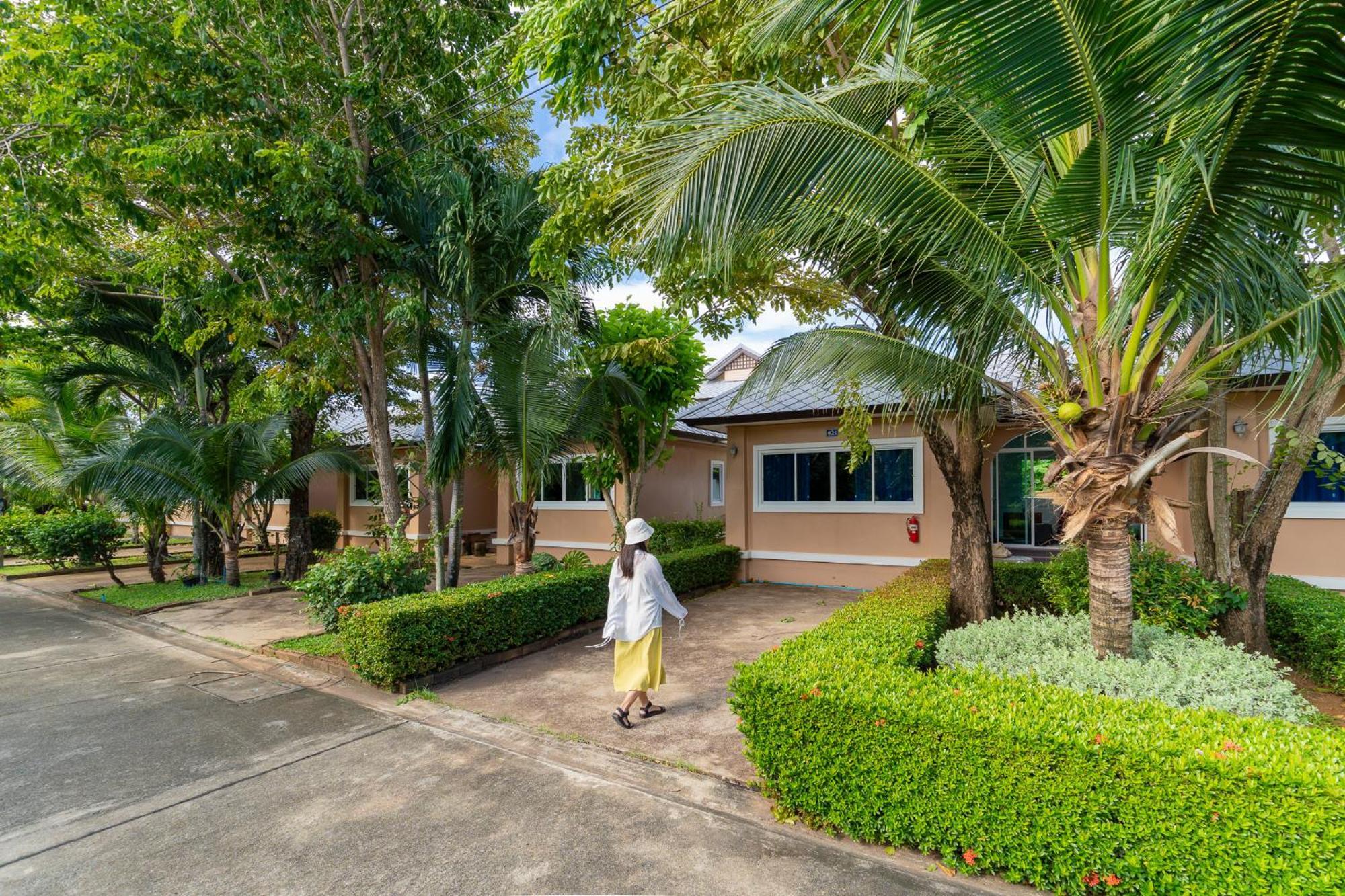 Baan Faa Talaychan Resort Chao Lao Strand Eksteriør billede