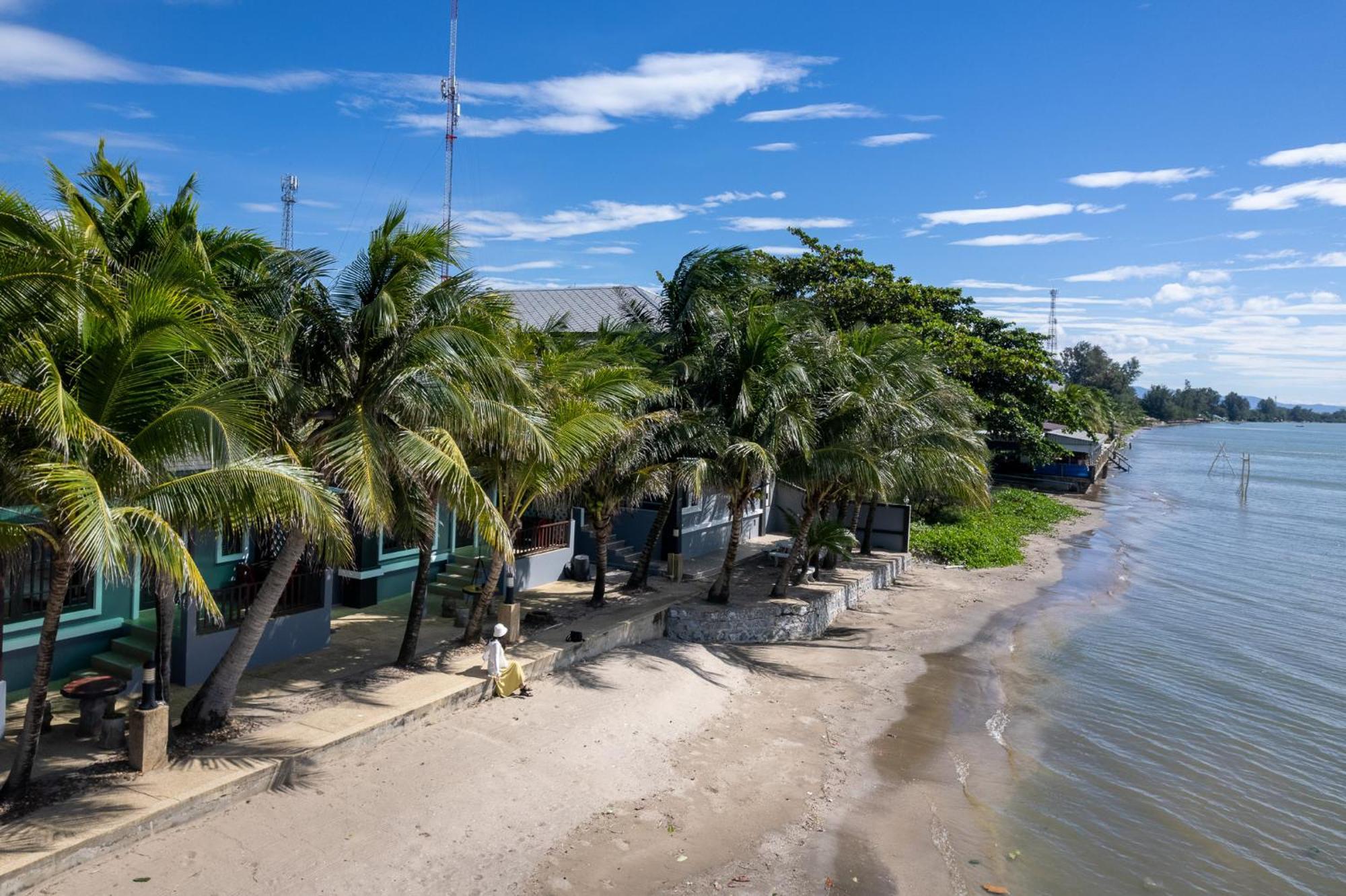 Baan Faa Talaychan Resort Chao Lao Strand Eksteriør billede