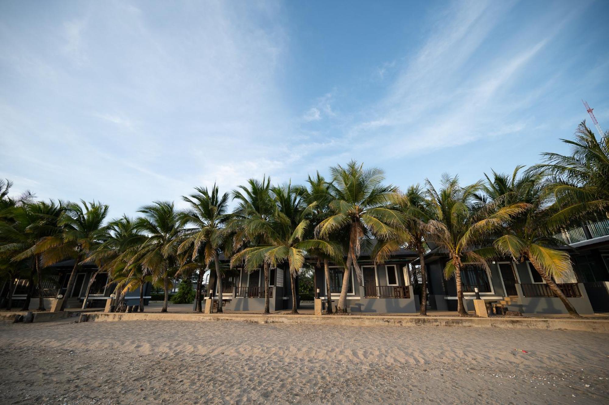 Baan Faa Talaychan Resort Chao Lao Strand Eksteriør billede